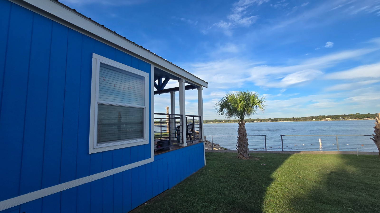 The Big Blue House lakefront vacation rental at Lakeview Marina